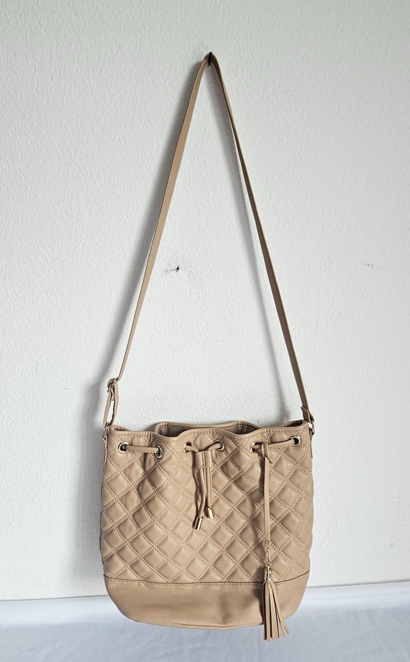 Anna Field Taschen für Damen: *Anna Field* Damen Beuteltasche – Gebraucht aus Bronschhofen von Xena37 2