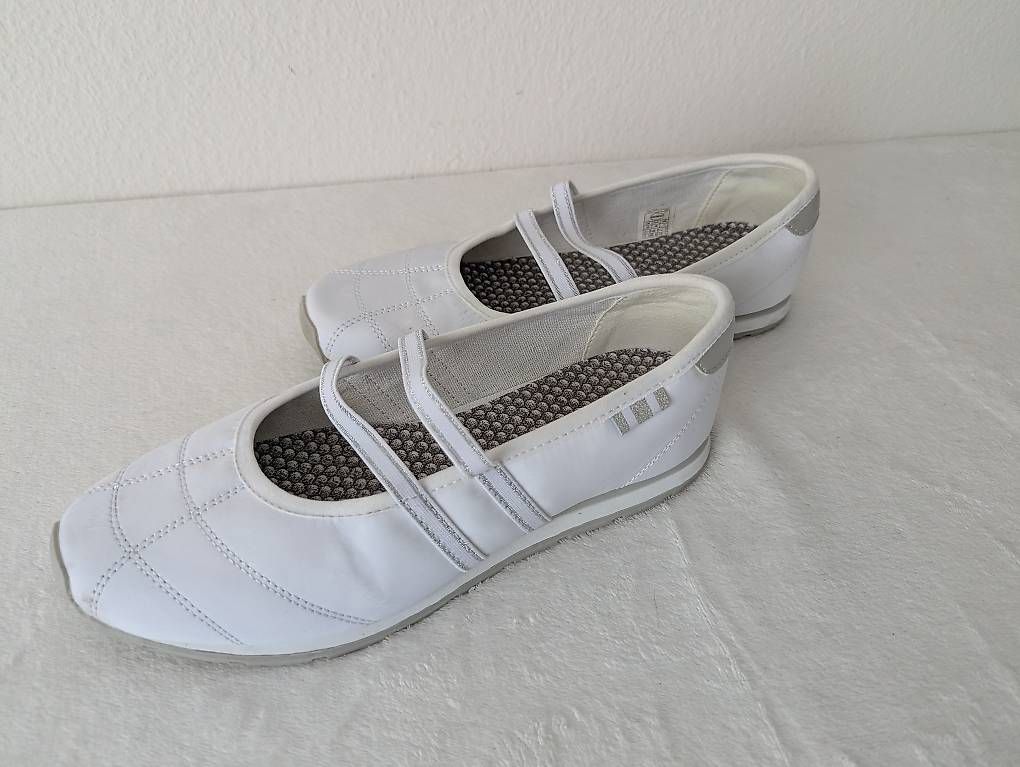 Scarpe da donna: Sneaker Graceland, Grösse 39, weiss / silber – Usato da Zürich venduto da est_q7sj 4