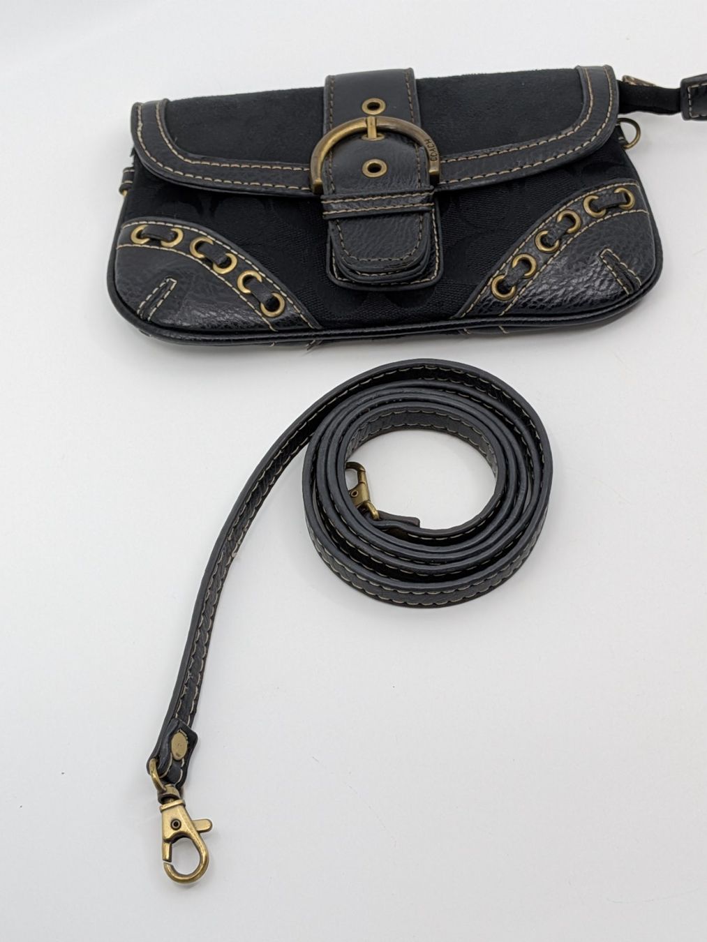 Coach Borse: Coach Mini Tasche – Usato da Emmen venduto da magelan 1