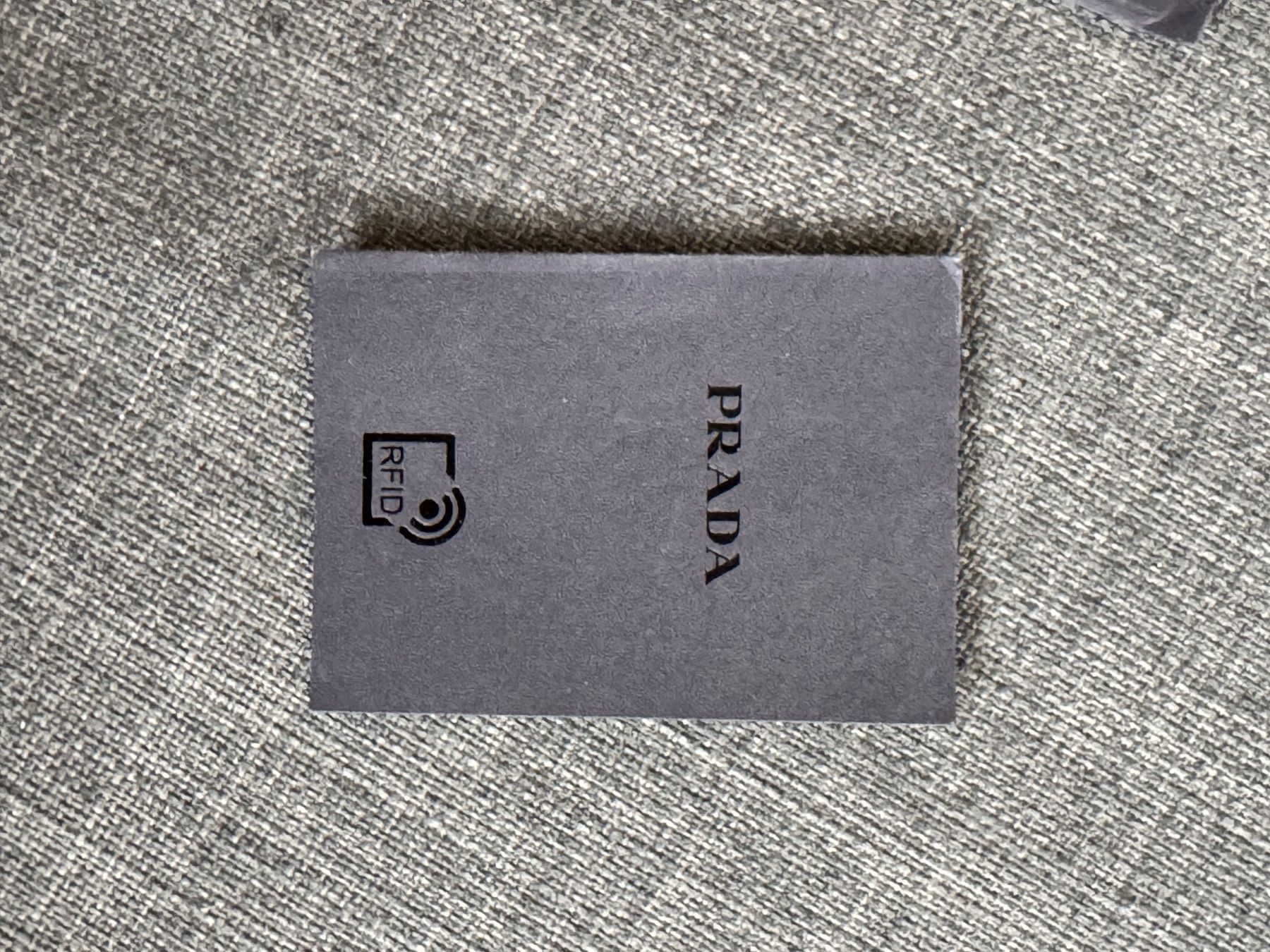 Prada Sacs: Prada Tasche – D'occasion à St. Gallen par nin_q2jk 5