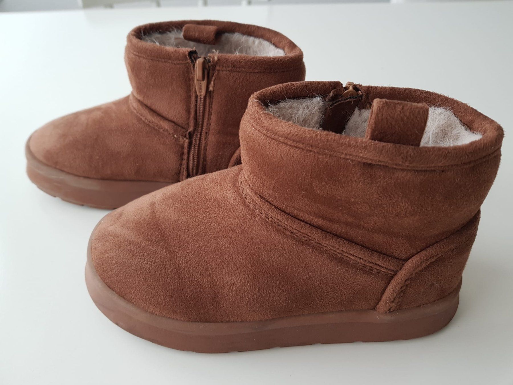 Zara Scarpe per ragazze: Winterschuhe Kinder Zara – Usato da Münchenstein venduto da mt25 2