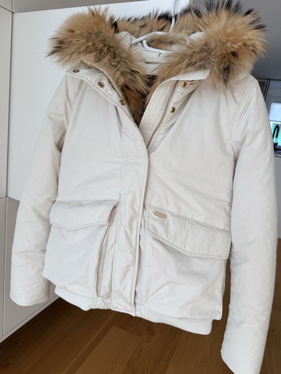 Vestes: Woolrich Jacke Größe S  – D'occasion à Jonen par ana_7zlq 1