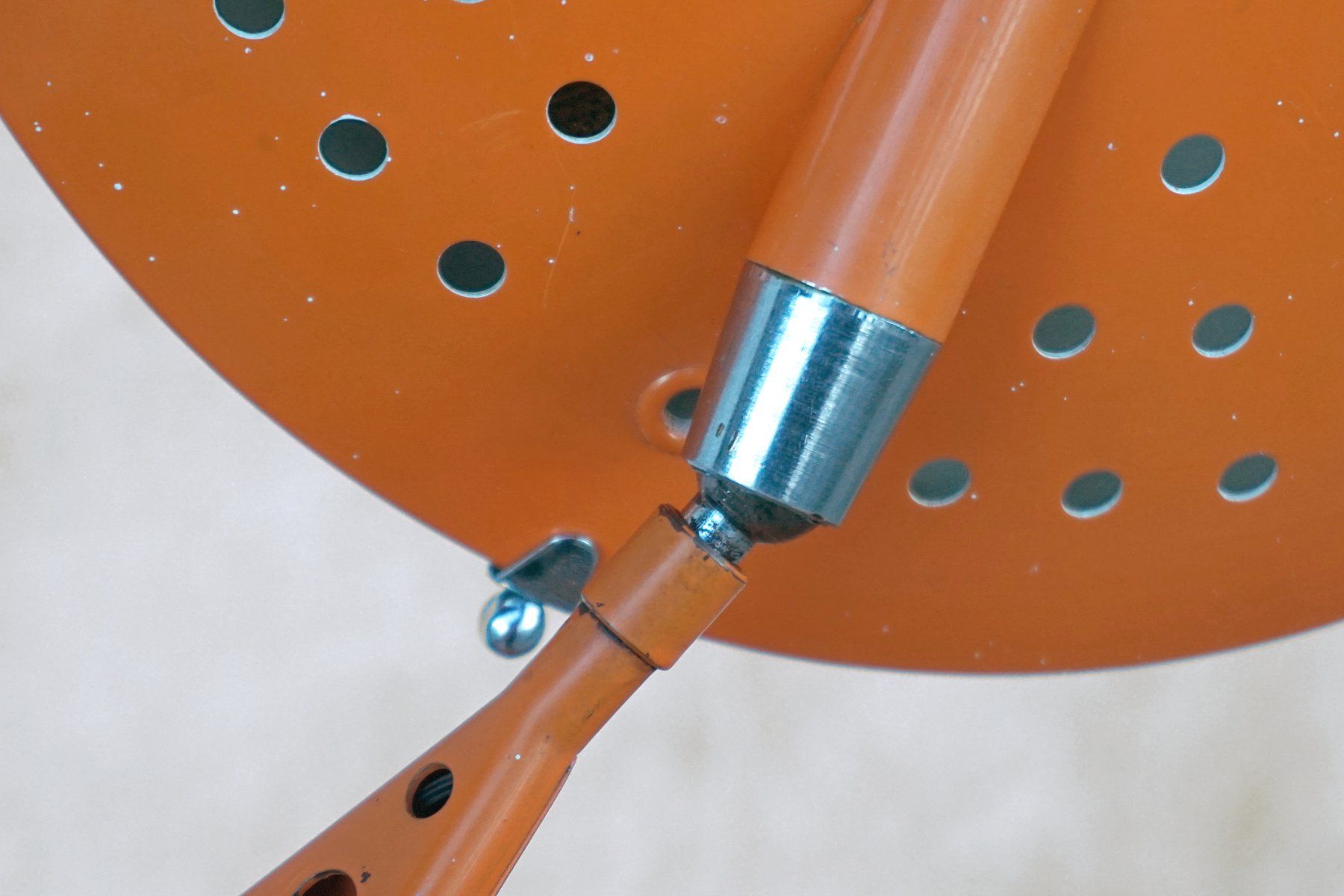 Lampade: Lampe industrielle – Usato da Ependes VD venduto da Cartonabanane 5