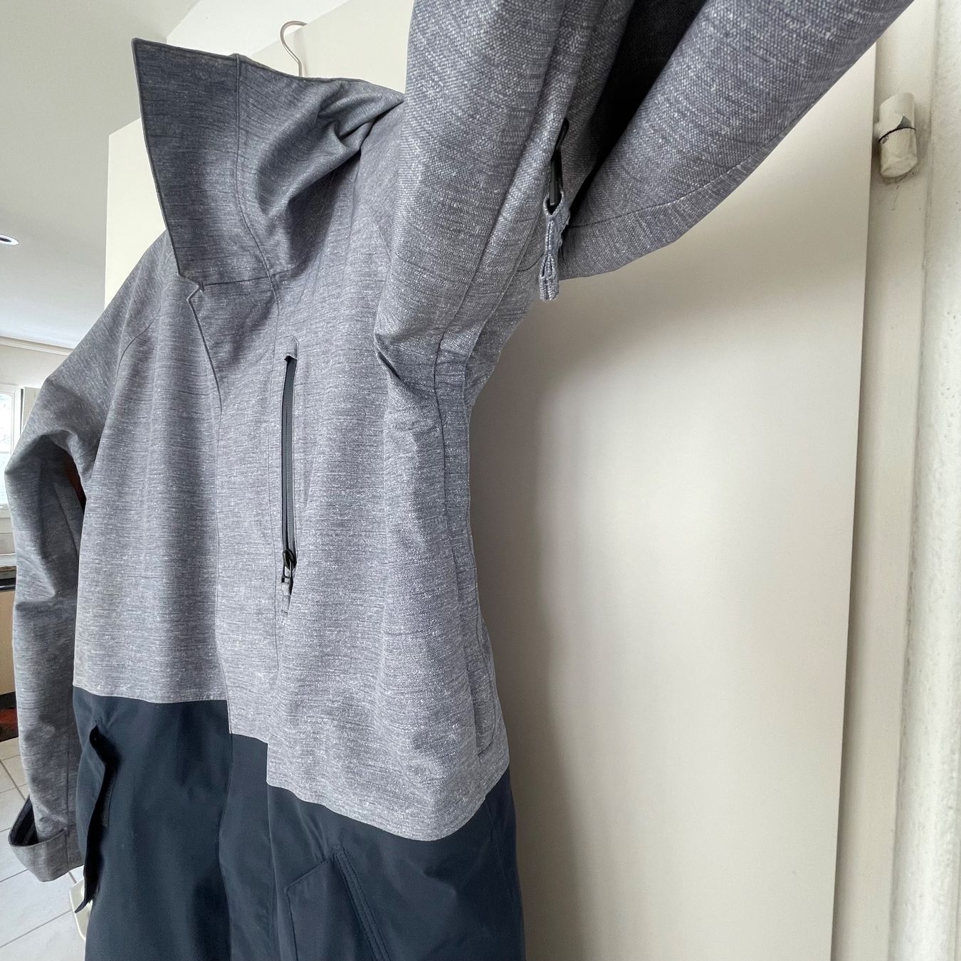 Burton Giacche: Ski- und Snowboardjacke Gr. S – Usato da Jona venduto da Mafari 2