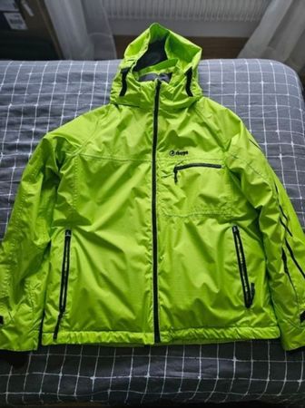 Sherpa Jacke, neuwertig, Grösse S, Neon Grün, Top Zustand