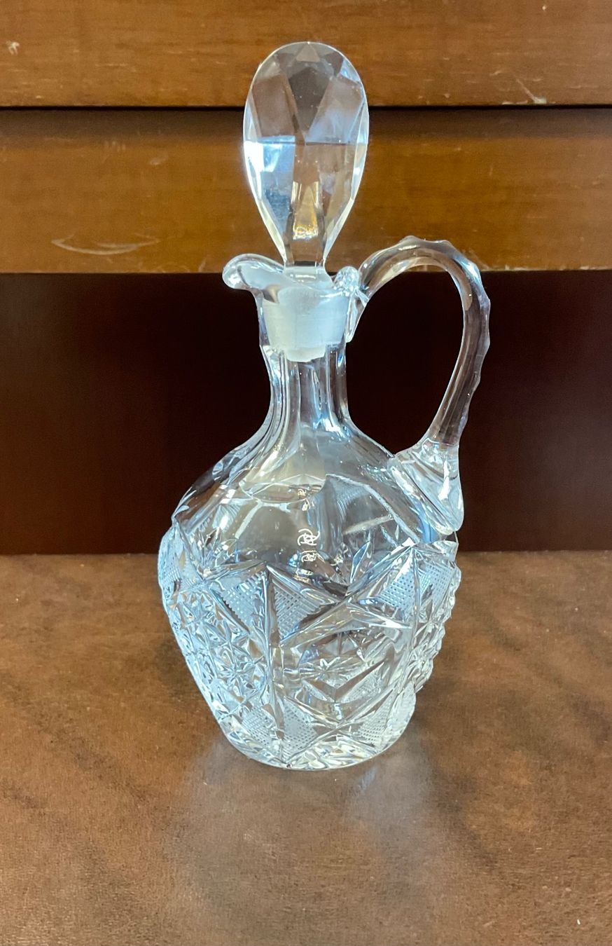Caraffe: Kleine Kristall Karaffe H 16 cm – Usato da Allschwil venduto da Kasi1010