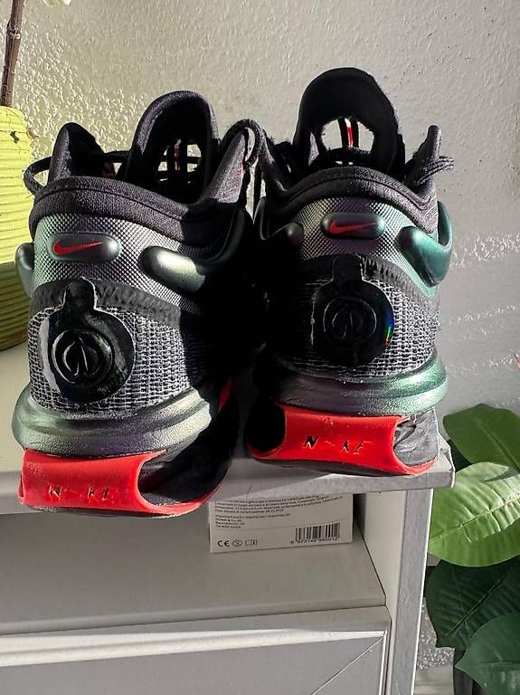 Scarpe da uomo: NIKE AIR ZOOM G.T JUMP 2 – Usato da Grand-Lancy venduto da ter_bvn7