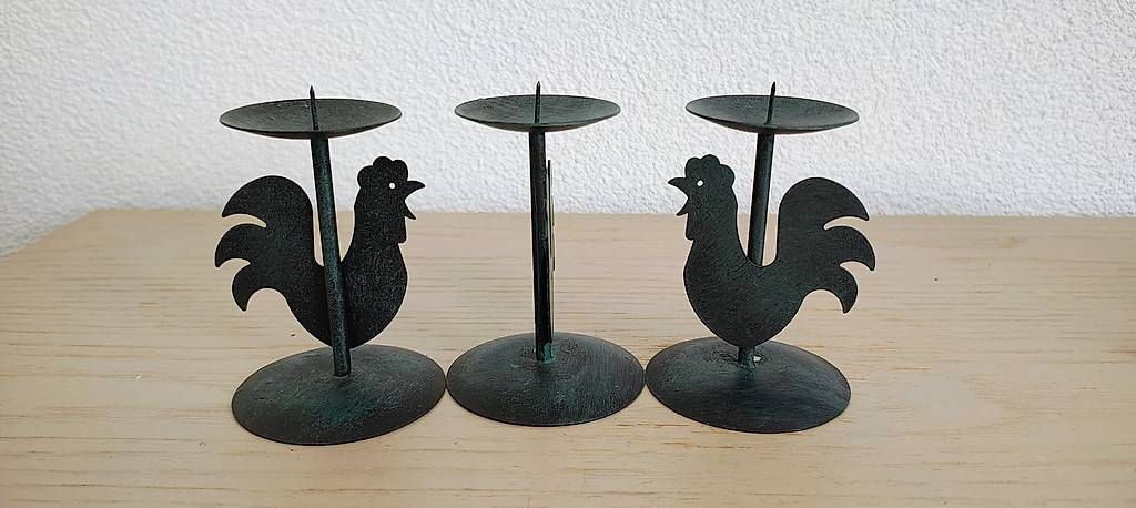 Portacandele: Gusseisen Kerzenständer im Hahn-Design – Usato da Bülach venduto da Surbetone 2