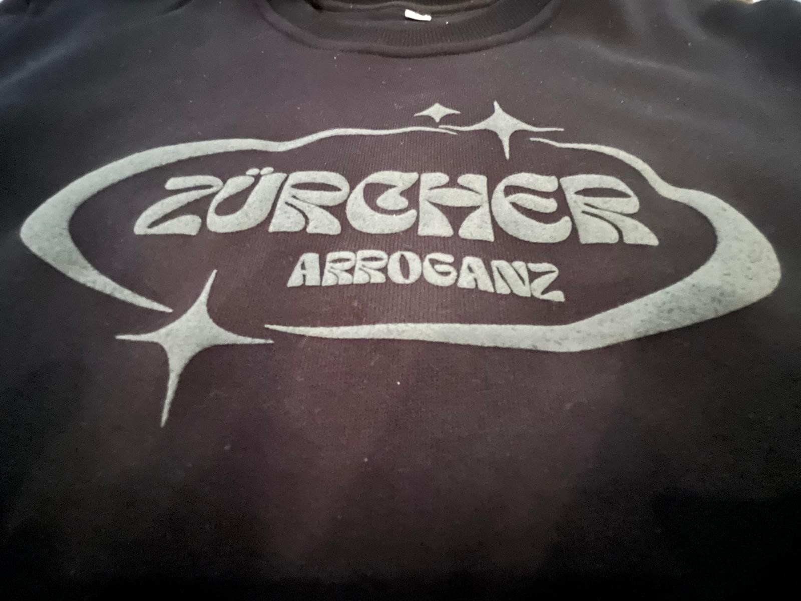 Pulls & Sweat-shirts: Zürcher Arroganz Sweater – D'occasion à Weiningen ZH par MellRo.54 1