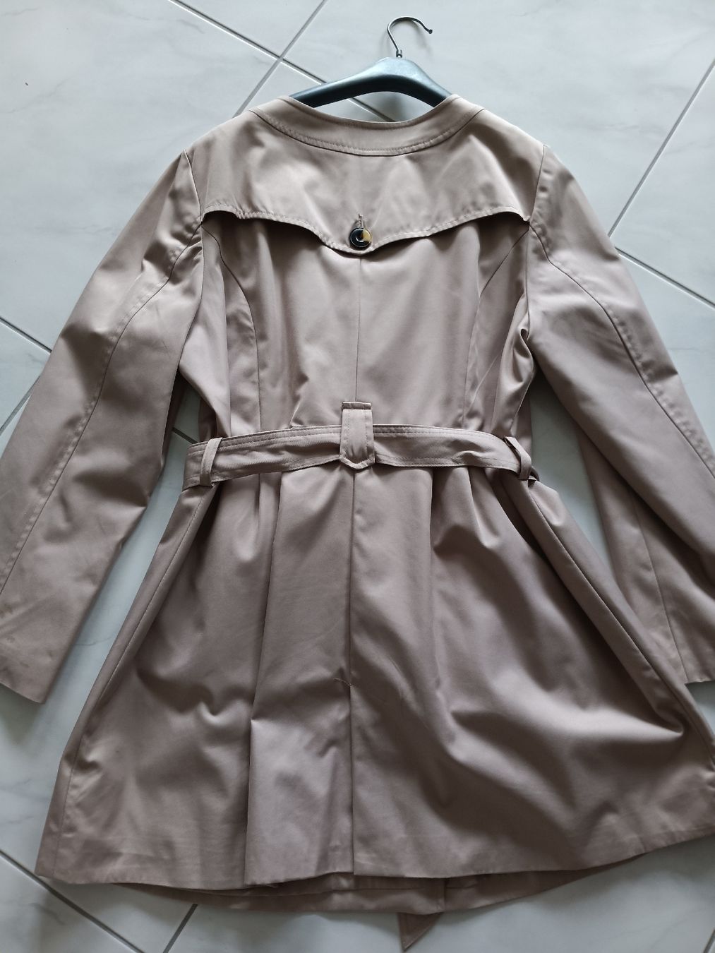 La Redoute Cappotti: Tollen Trench Cout neuwertig – Nuovo (secondo la descrizione) da Stansstad venduto da leoni66 1
