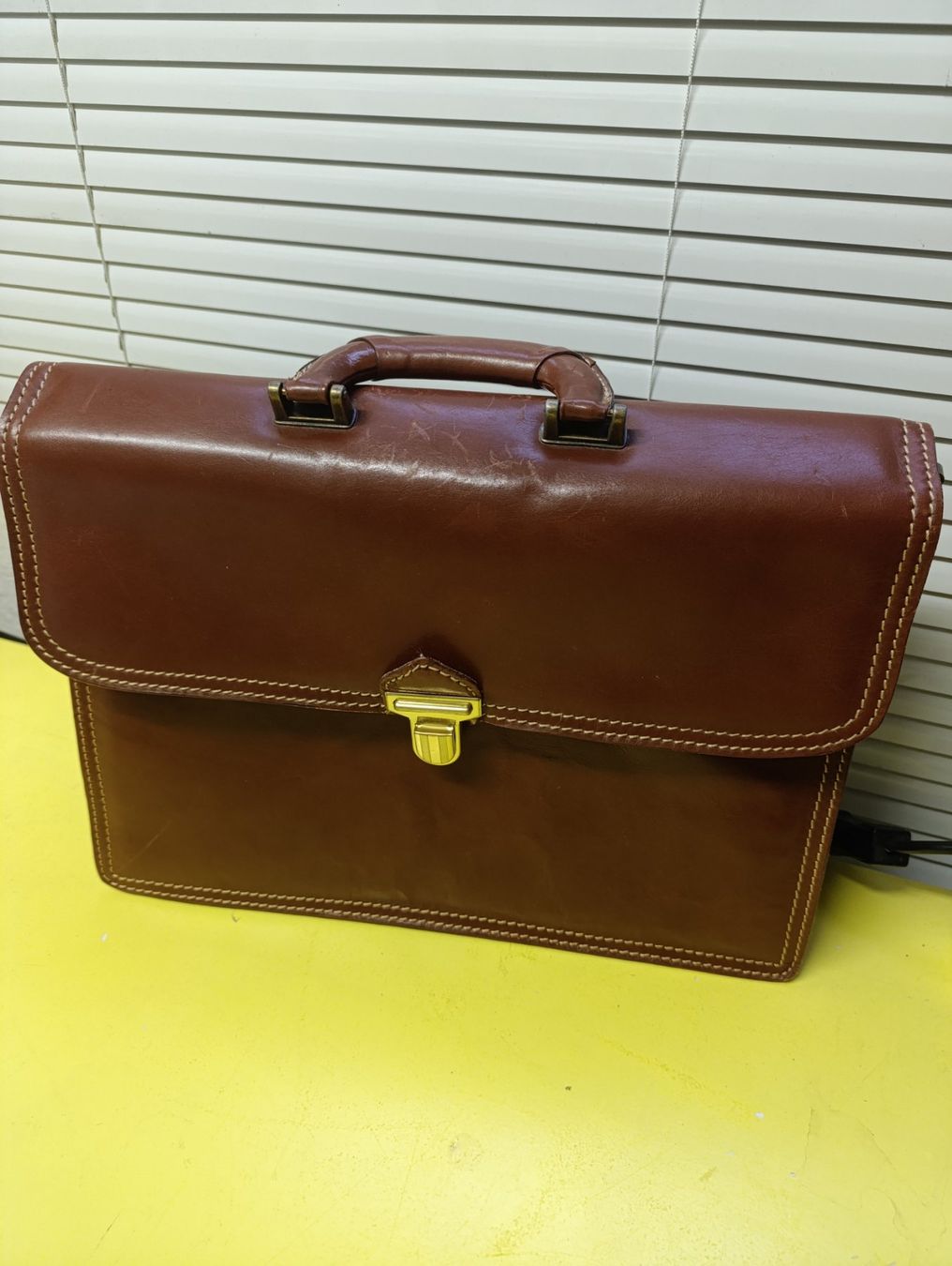 Valises & Sacs: Aktentasche, Echtleder – D'occasion à zofingen par Blume14
