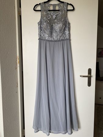 Wunderschönes Festkleid von Vera Mont