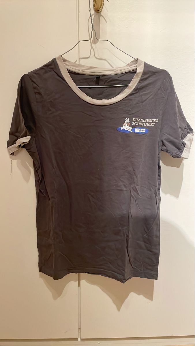 T-Shirts: Kilchberger Schwinget T-Shirt – Gebraucht aus Zürich von ape_gb8z