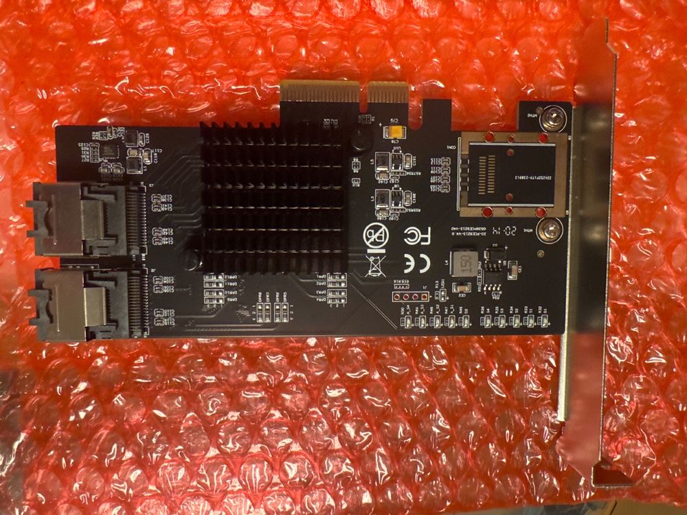 IO Crest 8-Port SATA III PCIe x4 Controller-Card NEUWERTIG (Neu und ...