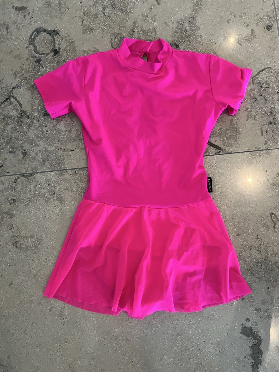 Robes et jupes: Gymnastik-/Ballettkleid  – D'occasion à Wädenswil par yan_gm82