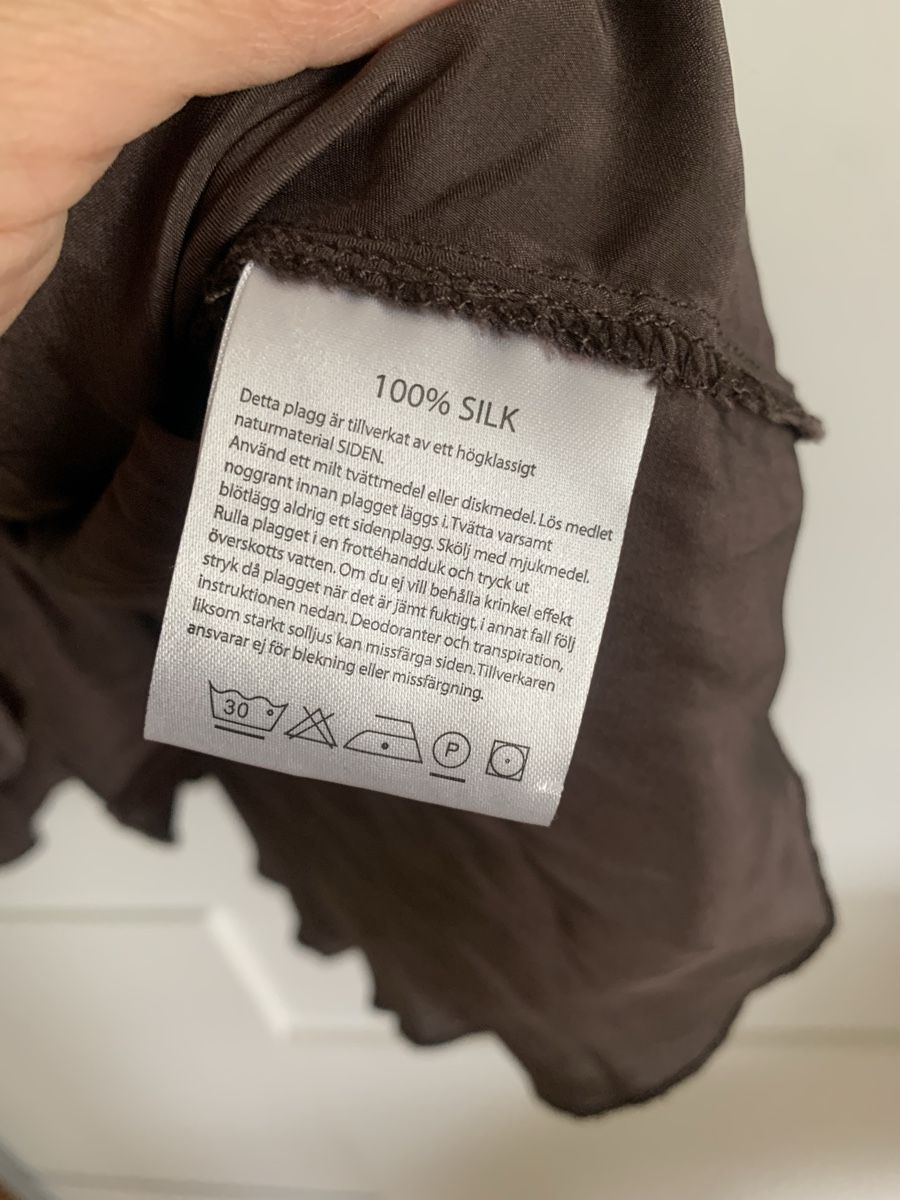 Robes: Kleid seide – D'occasion à Zürich par Nikuska32 3