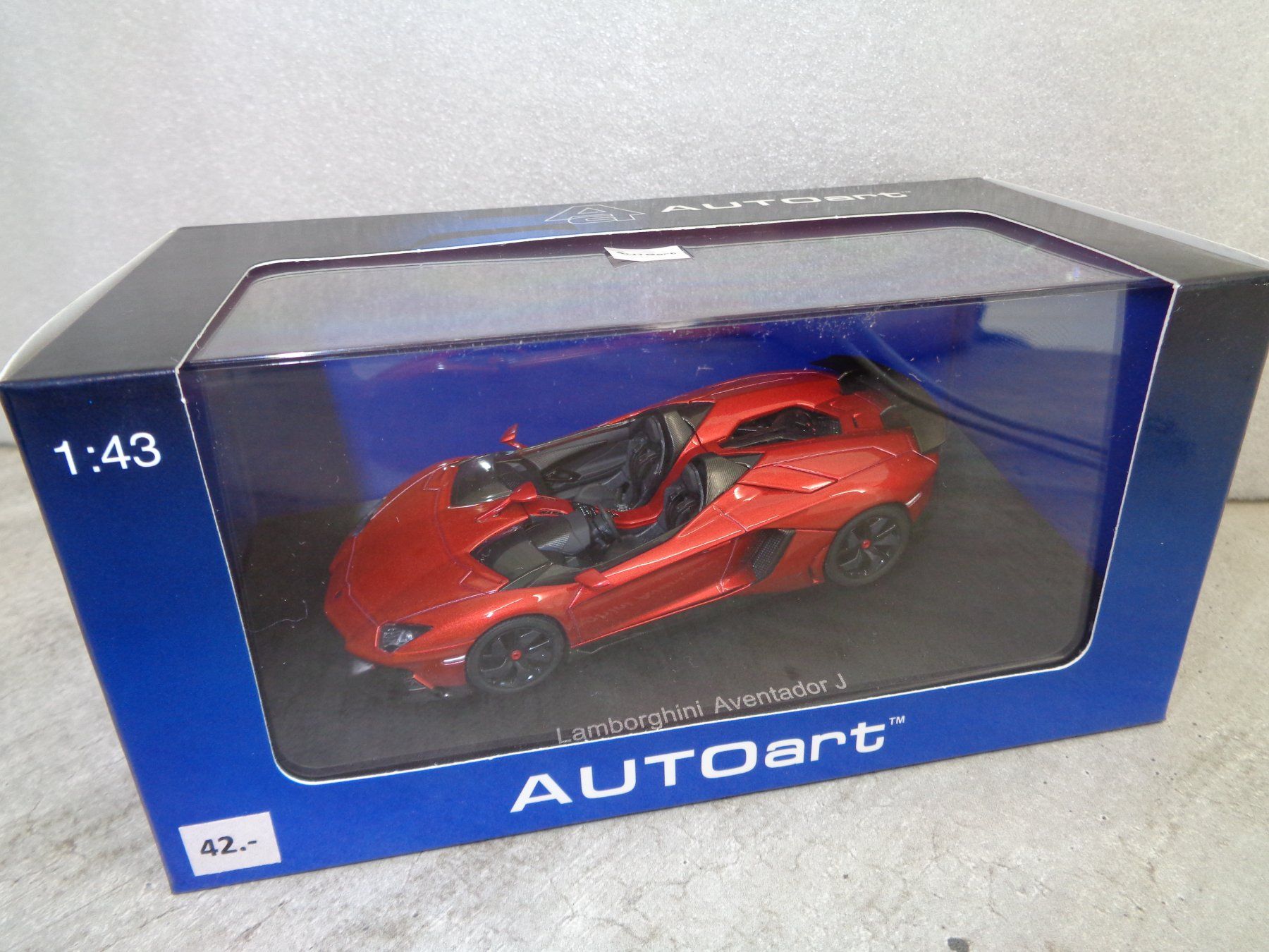 Lamborghini Modellautos: Autoart 1:43 Lamborghini Aventador J – Neu und originalverpackt aus Reconvilier von rallycar 3