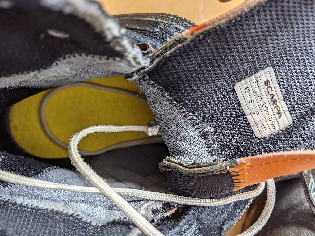 Scarpa Scarpe da uomo: Scarpa Phantom Guide Gr. 42 – Usato da Innertkirchen venduto da Flir 4