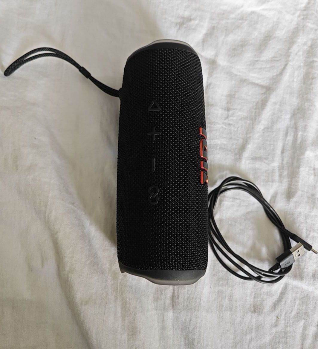 JBL Lautsprecher: JBL Flip 6 Bluetooth Lautsprecher  – Gebraucht aus Zollikofen von zar_j67f 5