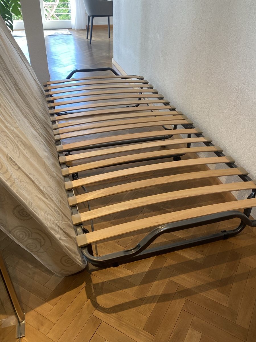 Letti: Gästebett Klappbett – Usato da Gossau SG venduto da Conrado1 1