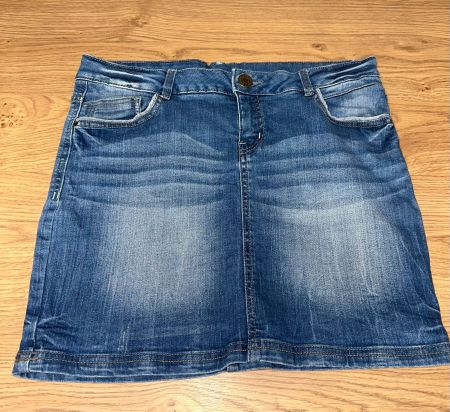 5160TR – Jupe Yessica (C&A) – EUR-40 (L)