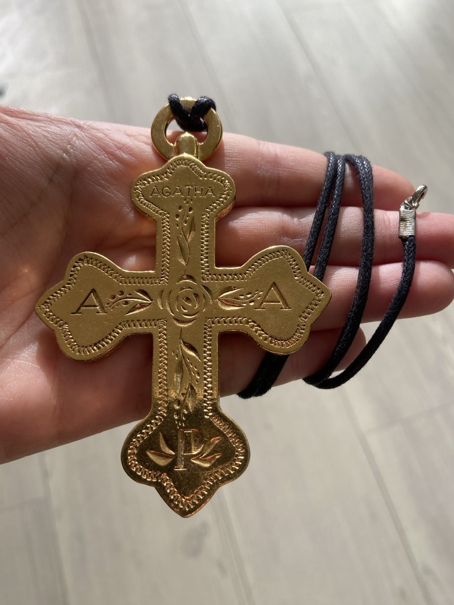 Ciondoli: Pendentif AGATHA avec un cordon – Usato da Montreux venduto da Perledor 1