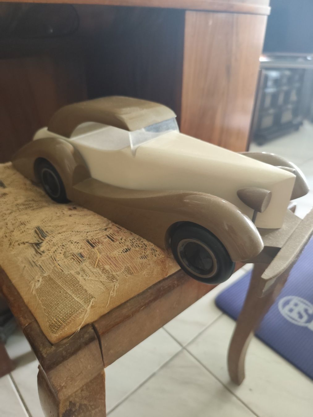 Modellini d'auto: Auto (holz) – Usato da minusio venduto da Birraio 5