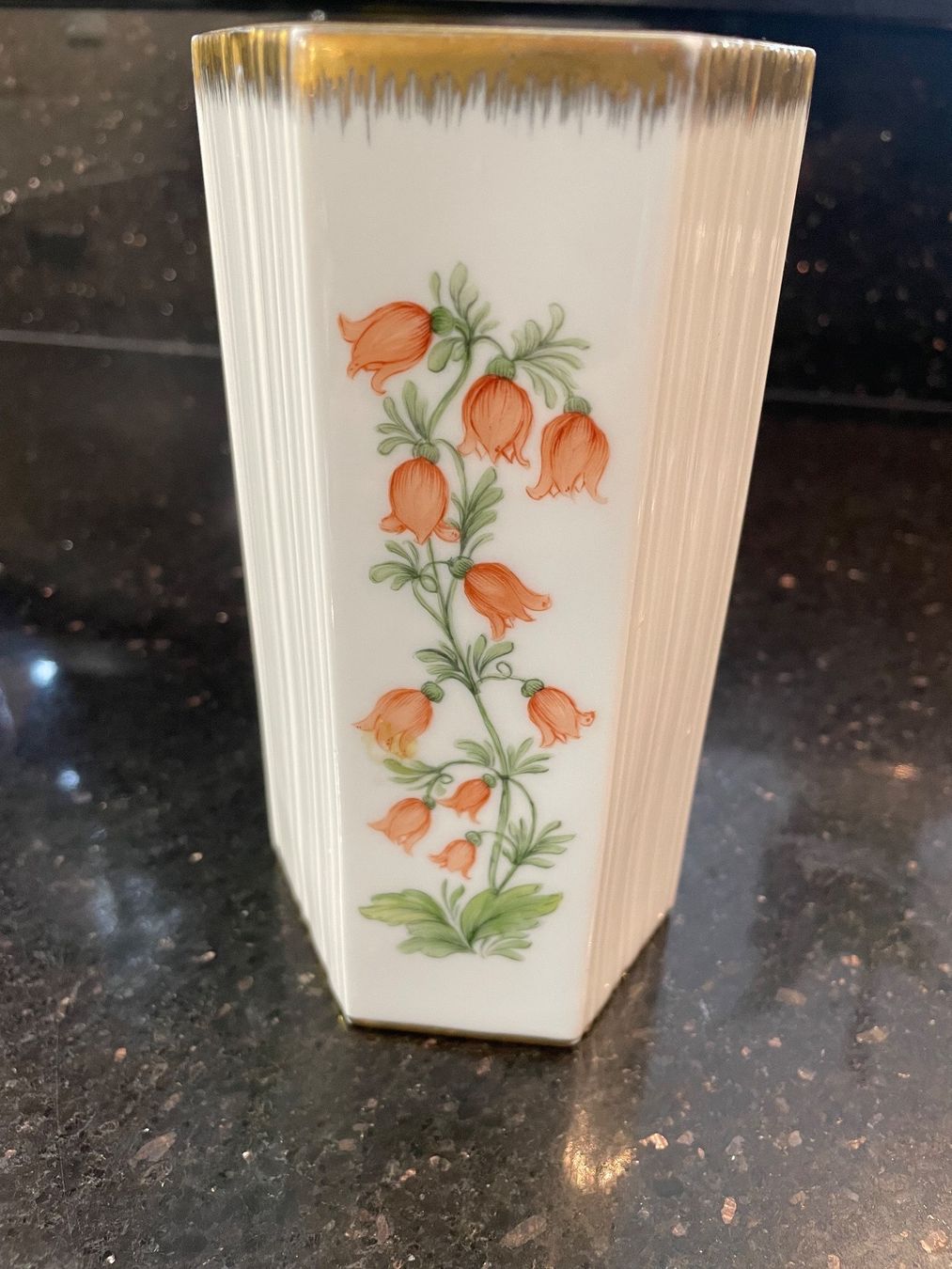 Vasen & Gefässe: Vase en porcelaine – Gebraucht aus Chénens von krengikreng 3