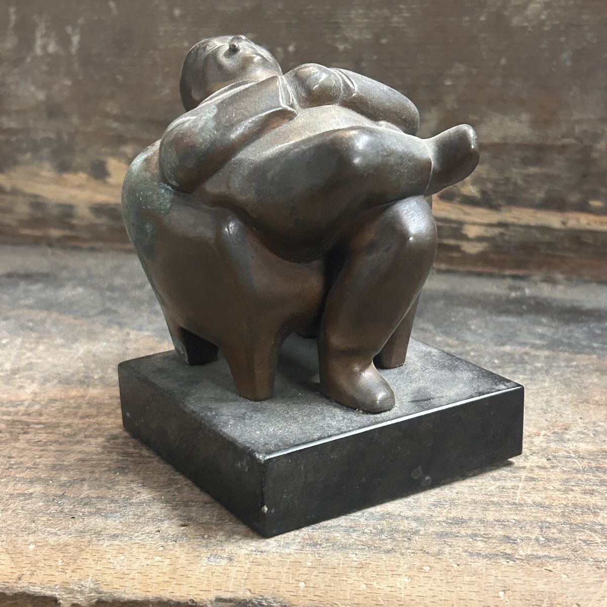 Sculture & Statue: Antike Skulptur Mann im Sessel – Usato da Laufen venduto da belleskulptur 7