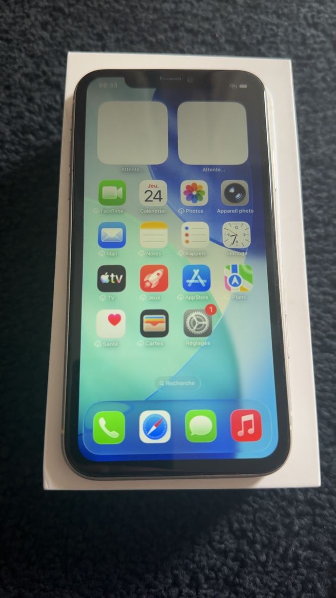 Apple Handys / Smartphones: iPhone 11 blanc  – Gebraucht aus Pully von Valoudu42 1
