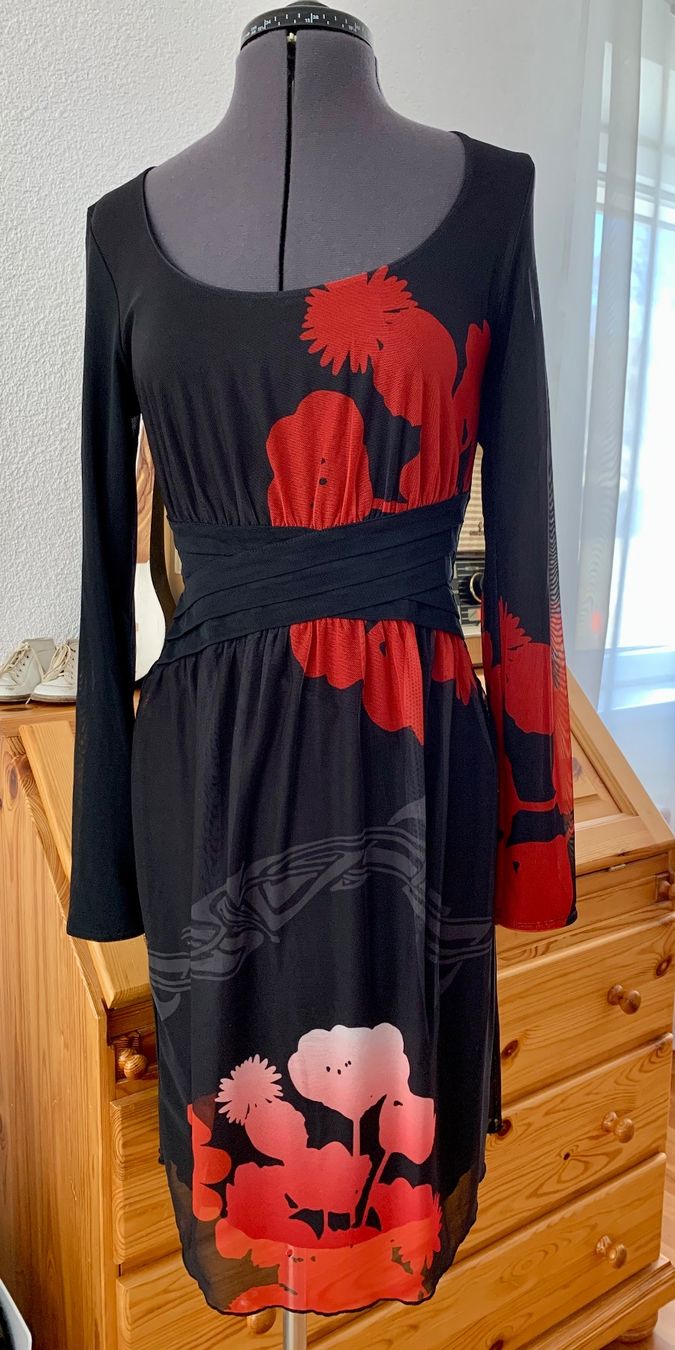 Desigual Vestiti: Desigual Blumenkleid in Grösse S/36 – Nuovo (secondo la descrizione) da Schüpbach venduto da 2ndHandRose 1