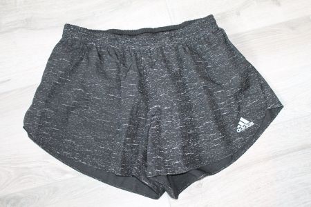 Short ADIDAS taille XL