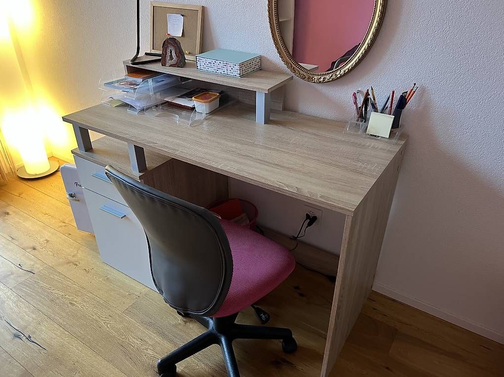 Bureaux: Bureau mobilier  – D'occasion à Fribourg par pas_bls2 1