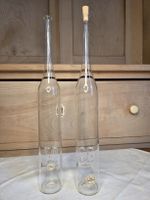 Glasi Hergiswil Flaschen, 2 Stk, mit Zahlen 50 und 65