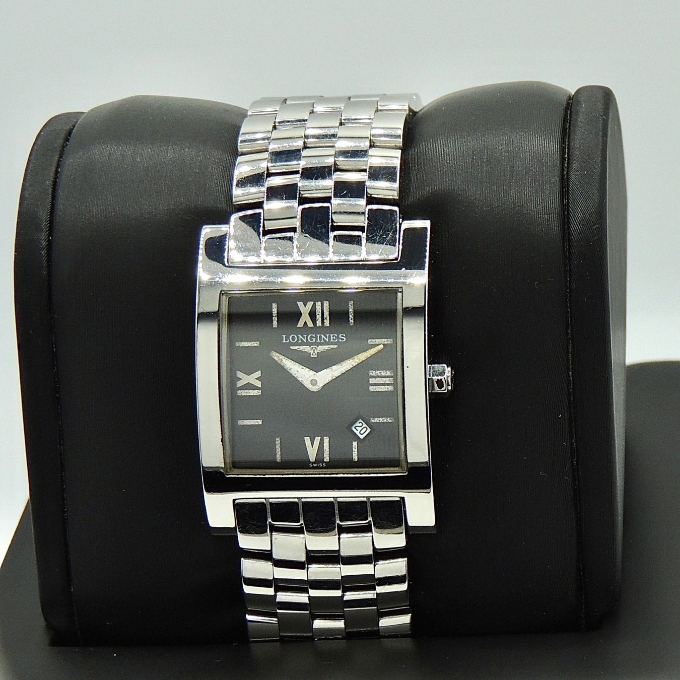 Longines Orologi: Montre Longines Dolce Vita Black Dial – Usato da Lausanne venduto da DuGoutetdesCouleurs
