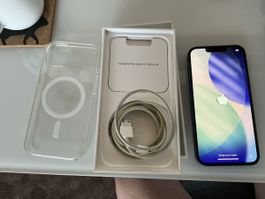Apple iPhone 13 128 GB Blau mit Zubehoer guter Zustand