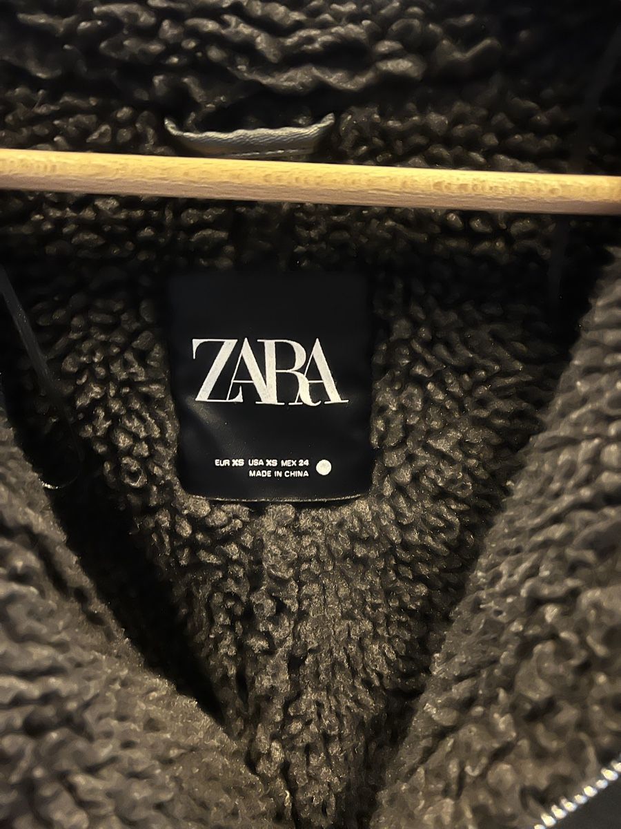 Zara Jacken: Zara Winterjacke, Khaki – Gebraucht aus Olten von isabelschmid 1