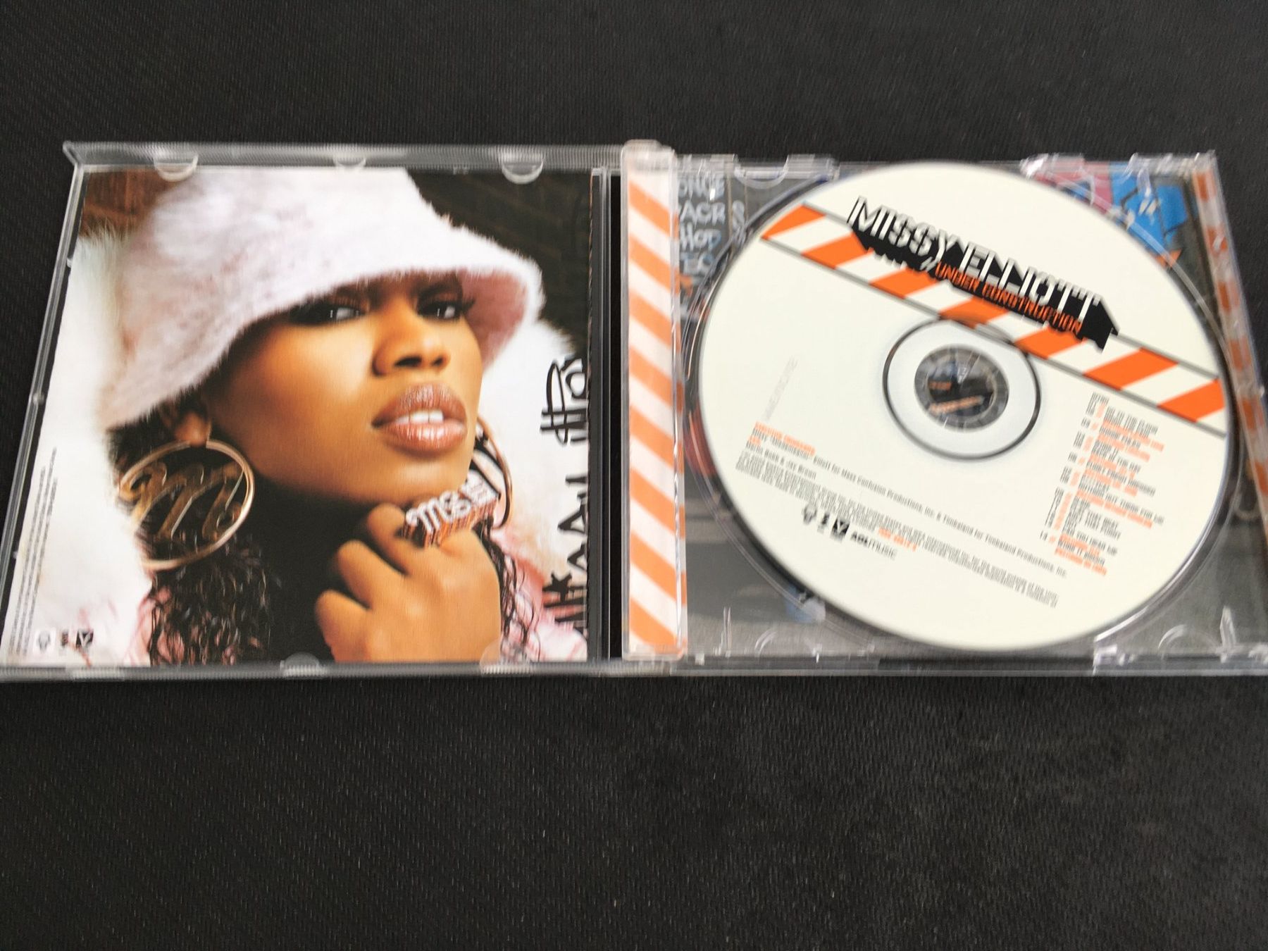 CD: Missy Elliott - Under Construction -CD- – Usato da St.Gallen venduto da MedienJoe 1