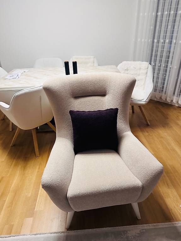 Sofas: Top Preis, Schnäppchen, Wohnzimmer 2 Sofas und  2 Sessel  – Neu und originalverpackt aus Arbon von hyk_p56n 3
