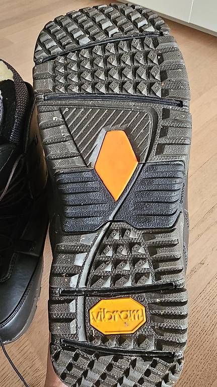 Snowboard Nitro Damenschuhe: Nitro Cloud 9 Snowboardschuhe Gr. 40 (38) – Gebraucht aus Rupperswil von Bella_ 1