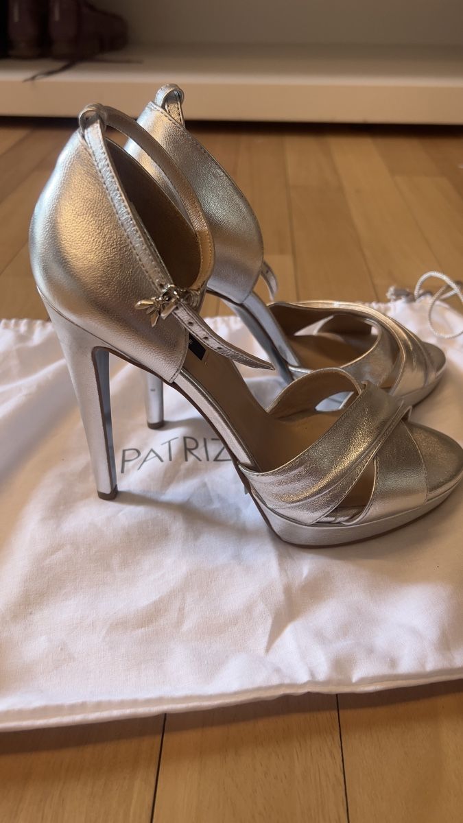 Patrizia Pepe Scarpe da donna: Sandali 👡 Patrizia Pepe . – Usato da Bre sopra Lugano venduto da Carolina-JM 6