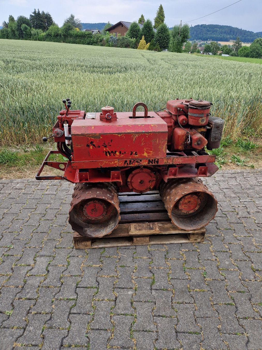 Rammax Alle Maschinen: Grabenwalze RAMMAX RW1402 – Defekt aus Grosswangen von lar_9lz7 1