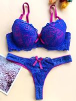 Neu! BH 85B + Tanga mit Spitze