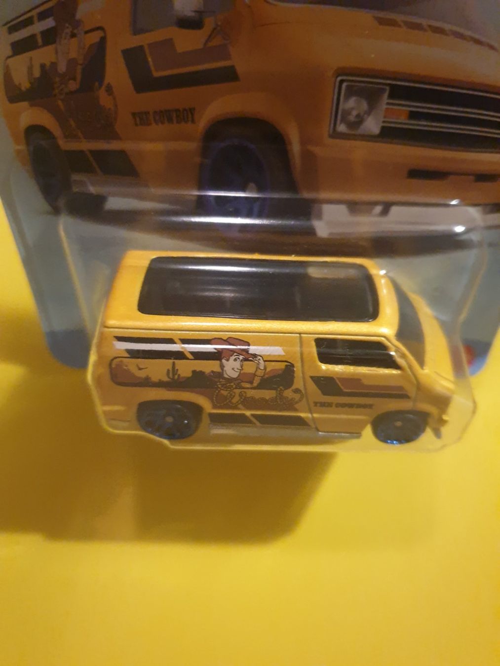 Hot Wheels Modellini d'auto: Hot Wheels CUSTOM '77 DODGE VAN – Nuovo e nell'imballaggio originale da Oftringen venduto da Rotor 3
