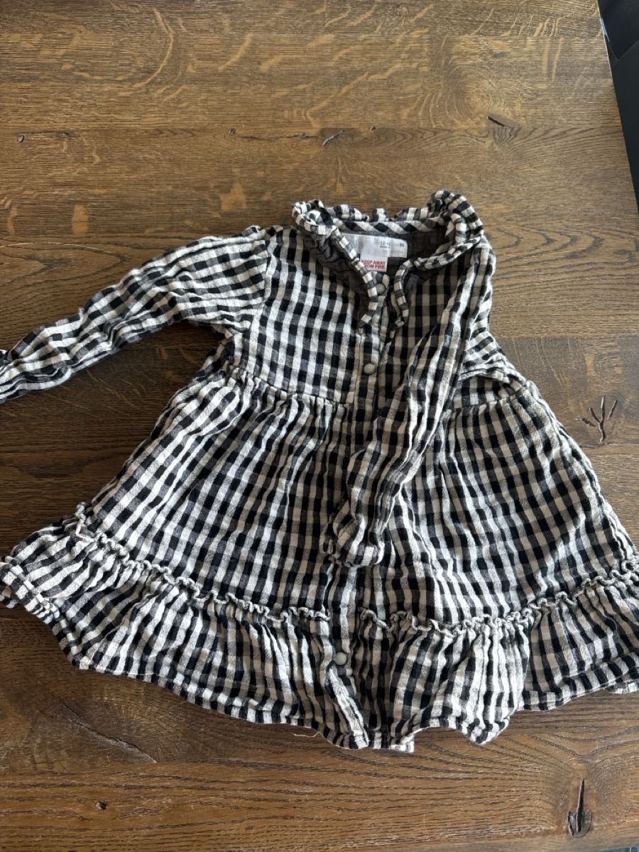 Lotti & Set di vestiti: 3 Baby Mädchen Kleider Set langarm  – Usato da Zug venduto da sil_82fx 2