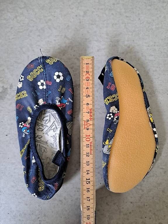 Scarpe per ragazzi: Turntäppeli – Usato da Stein AR venduto da foxtown2 1