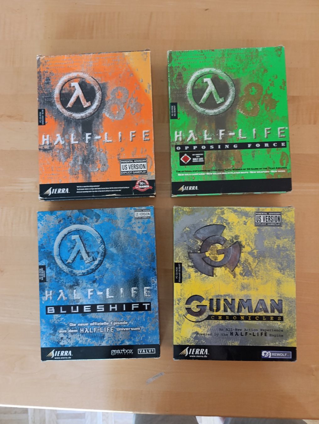 Spiele: Half Life Big Box US Version inklusive 3 Erweiterungen – Gebraucht aus Wiedlisbach von K1R2