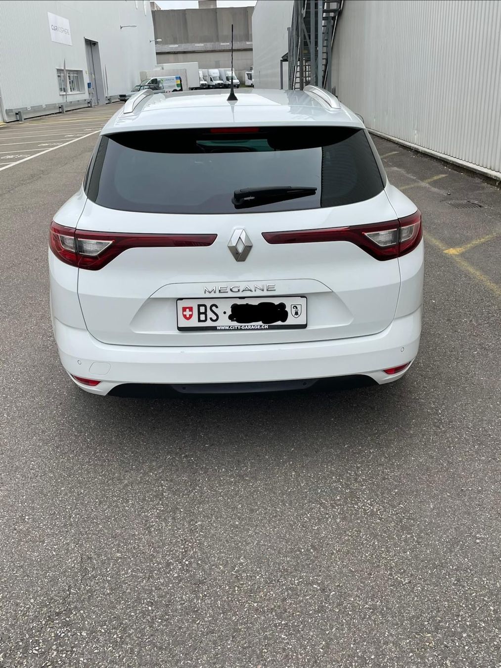 Renault Automobili: Renault Mégane 2017 - frisch ab MFK – Usato da Basel venduto da thc_5pyt 1