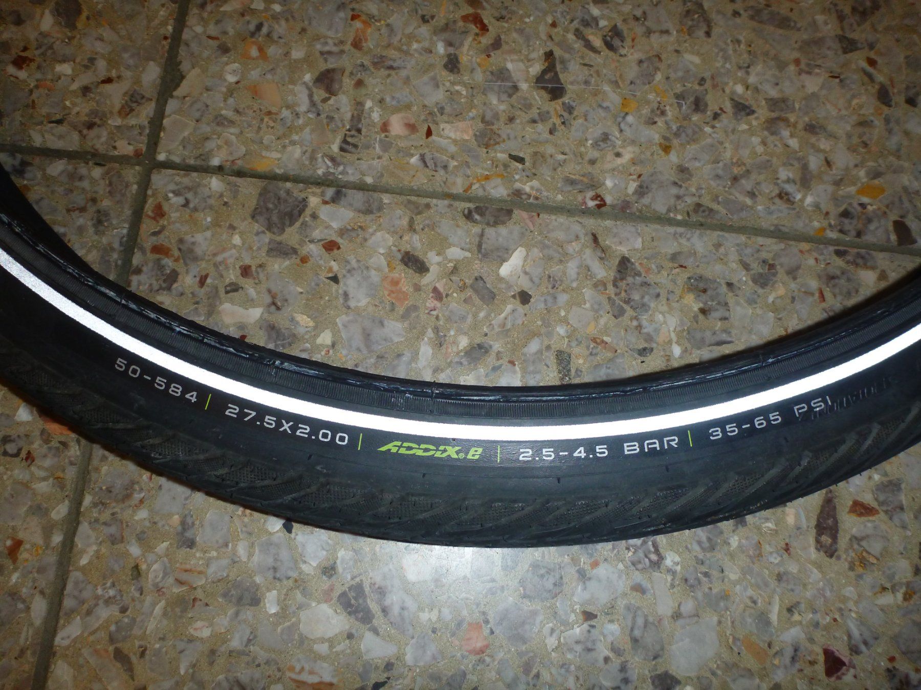 Schwalbe Pneus & Kompletträder: Pneu – Gebraucht aus Zürich von Brevet1 4