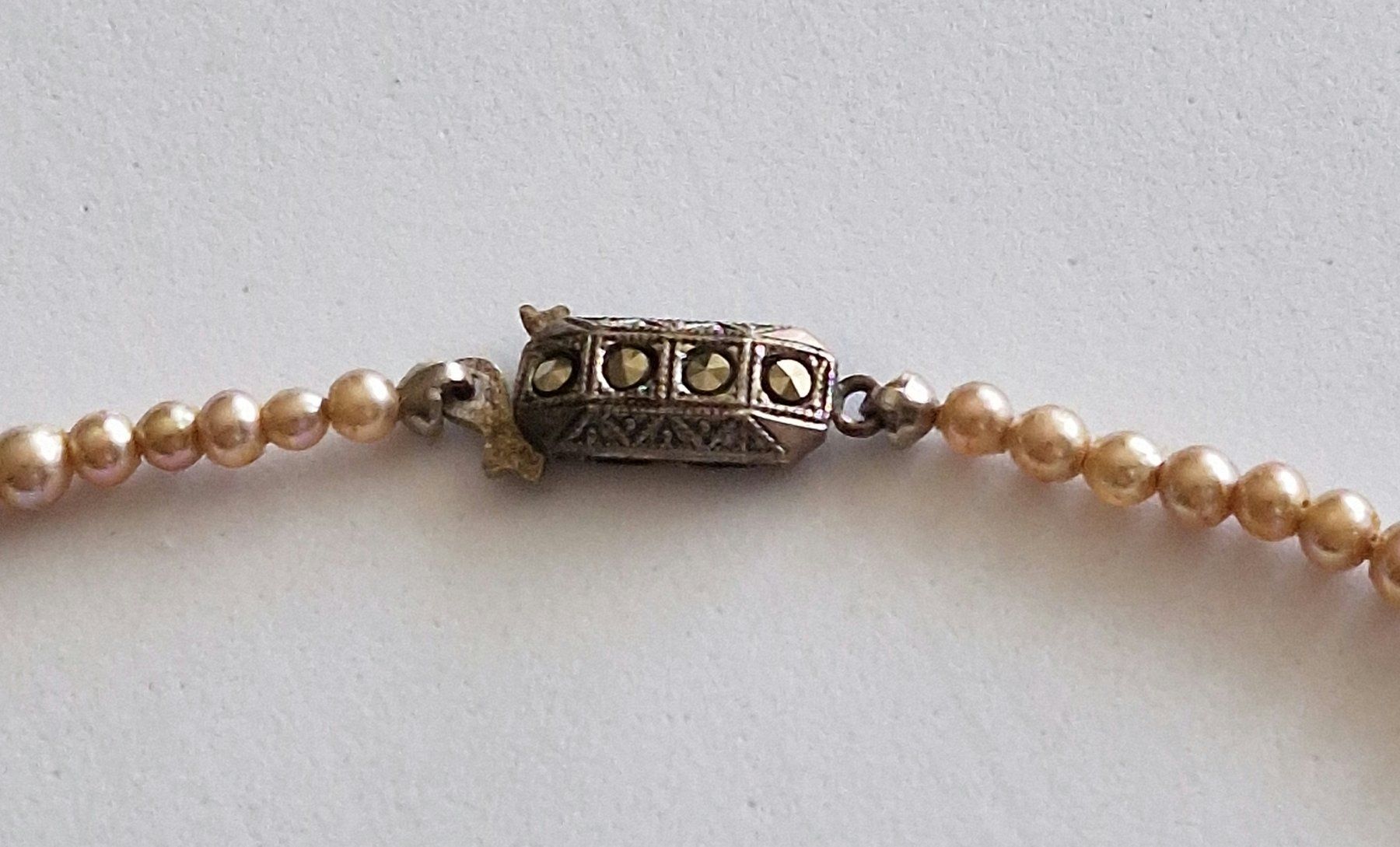 Ketten: Verschluss Silber mit Markasit /Kette unechte Perlen Vintage – Gebraucht aus Zürich von silver-team 4